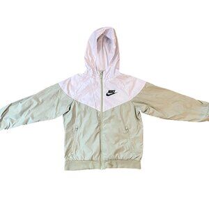 ✨ Nike Windrunner Colorblock Jacket Youth M Sage Green White